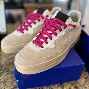 P448 Bali Solaris Sneakers - brand new, never worn size 40